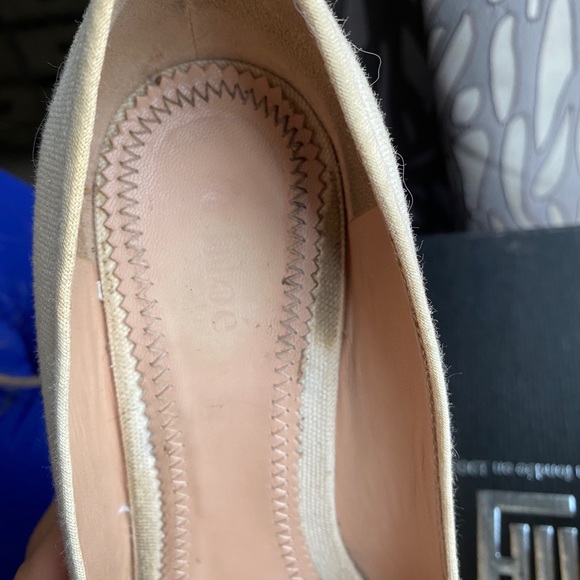 Chloe Wedge - Picture 6 of 10